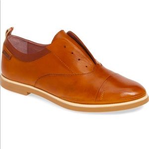 Pikolinos Pyrgos Laceless Oxford